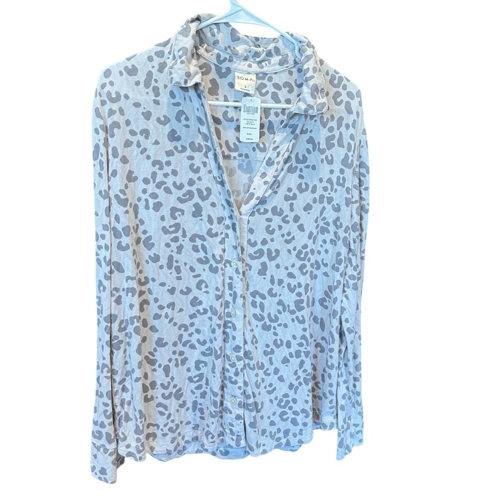 Soft Pink Leopard Print Button-Up Shirt